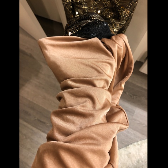 ⭐️DAVID MEISTER⭐️ ONE SHOULDER SEQUIN PROM WEDDING PARTY GOWN - Picture 7 of 8